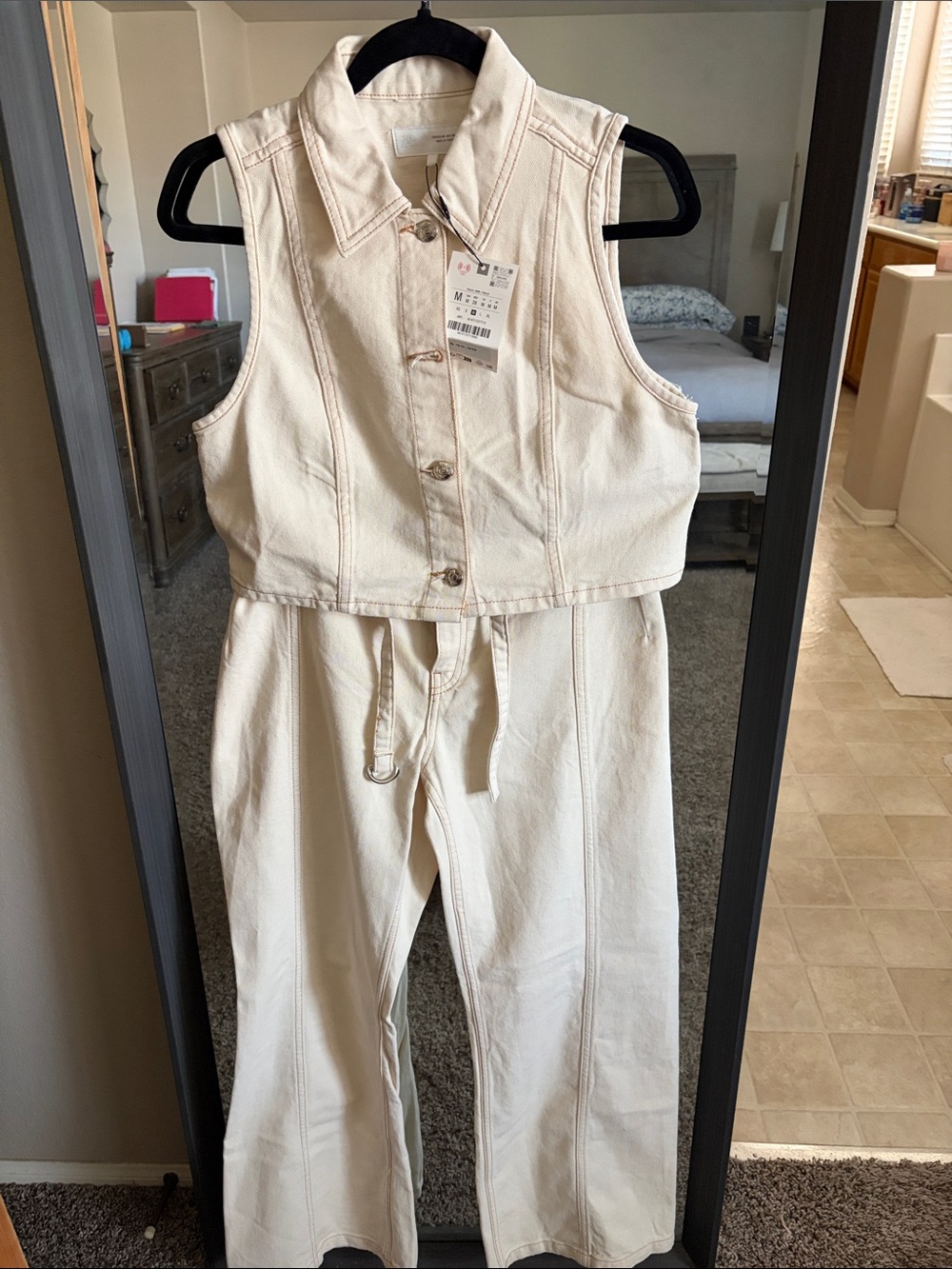Zara Cream Cropped Vest & Wide-Leg Jeans Set